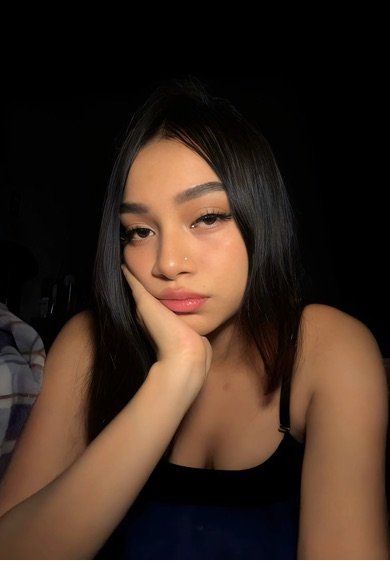 A girl on camera in a private 1-on-1 room